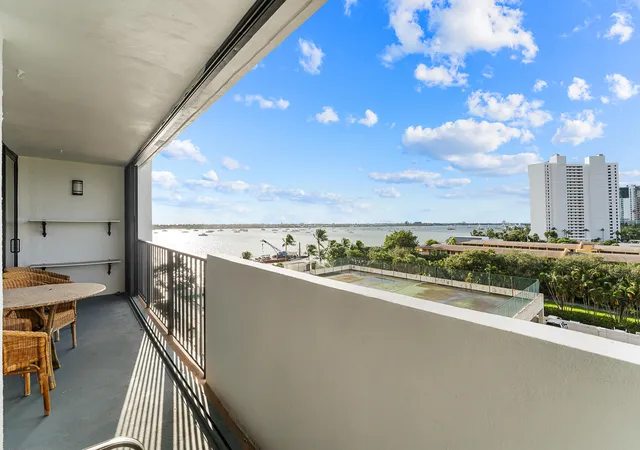 5600-n-flagler-dr-605-west-palm-beach-fl-33407/hzid_a17c1bb4