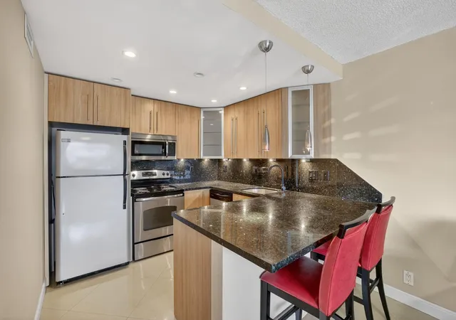 2900-ne-30th-st-a4-fort-lauderdale-fl-33306/hzid_48a295e2