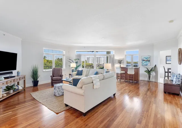 309-e-ocean-ave-205-lantana-fl-33462/hzid_0a328d14