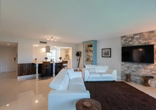 9130-se-riverfront-ter-l-jupiter-fl-33469/hzid_1121bb9c