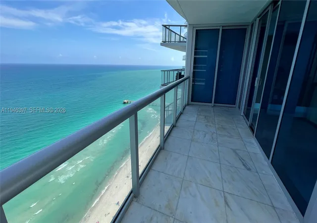 17001-collins-ave-3808-sunny-isles-beach-fl-33160/hzid_fa38c8d4