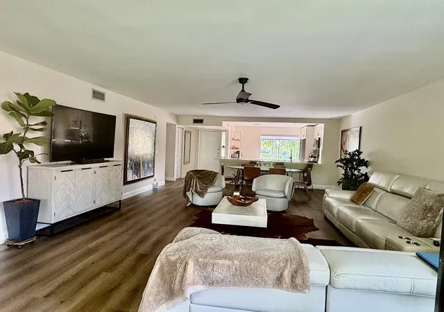 11280-green-lake-dr-203-boynton-beach-fl-33437/hzid_c198ad4a