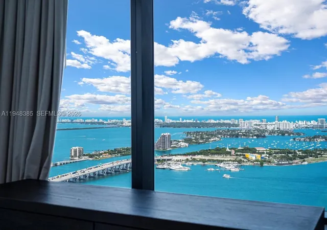159-ne-6th-st-5101-miami-fl-33132/hzid_06390800