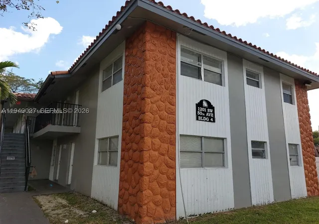 1201-sw-50th-ave-213-4-north-lauderdale-fl-33068/hzid_92255cec