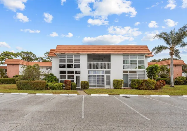 2600-se-ocean-blvd-e5-stuart-fl-34996/hzid_38fd32a7