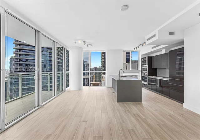 1080-brickell-ave-3909-miami-fl-33131/hzid_6689d454