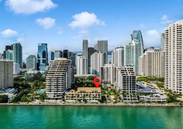520-e-brickell-key-dr-bh25-miami-fl-33131/hzid_5c5fd0bc