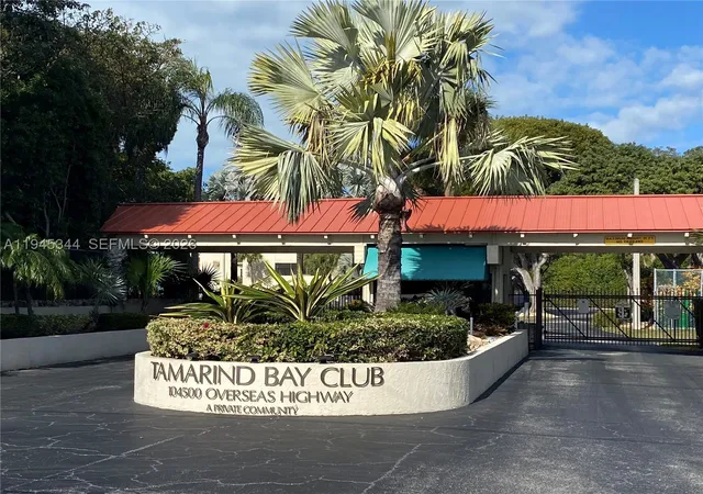 104500-overseas-hwy-a302-key-largo-fl-33037/hzid_18d08831