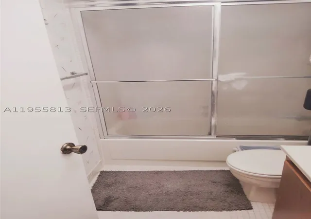 3121-nw-47th-ter-411-lauderdale-lakes-fl-33319/hzid_d6f9500b