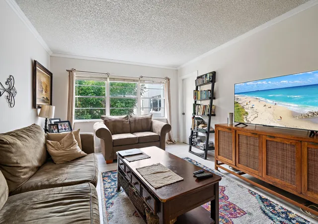 1516-s-lakeside-dr-207-fl-33460/hzid_65364f2f