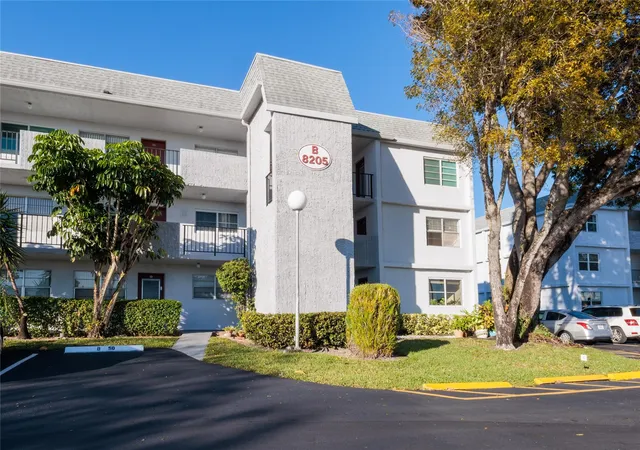 8205-nw-61st-st-b218-tamarac-fl-33321/hzid_fe17ea56