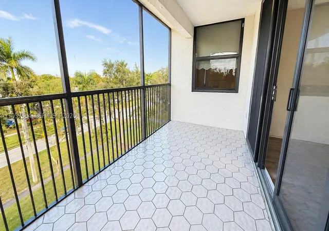 6800-cypress-rd-501-plantation-fl-33317/hzid_9b4bc0cc