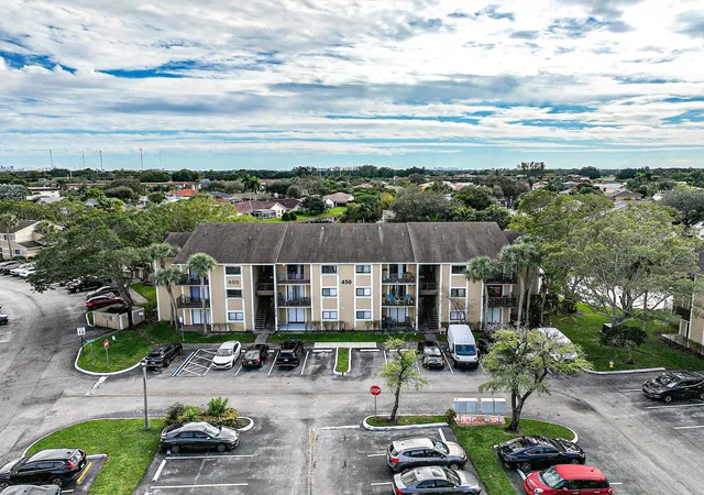 450-palm-circle-106-pembroke-pines-fl-33025/hzid_70810725