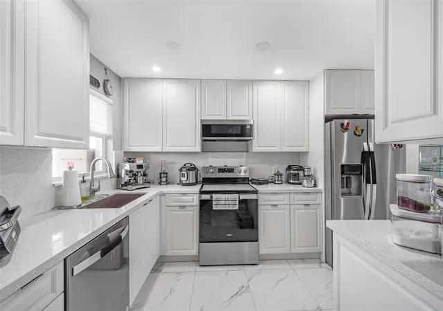 6650-royal-palm-blvd-306c-pompano-beach-fl-33063/hzid_2a27db52