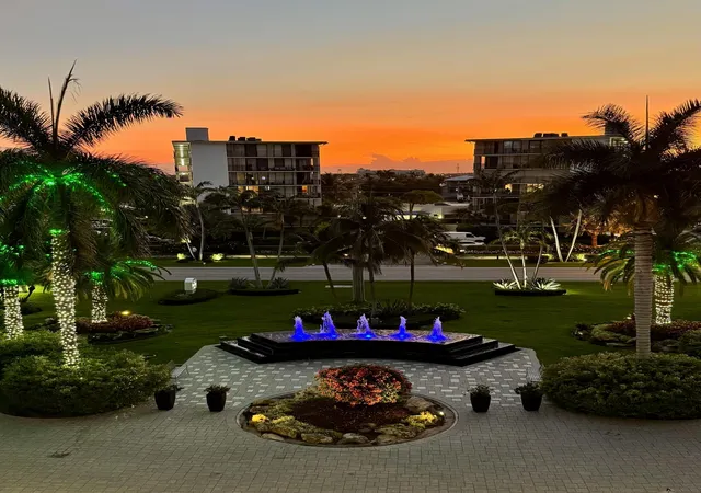 3546-s-ocean-blvd-516-south-palm-beach-fl-33480/hzid_fadbf935