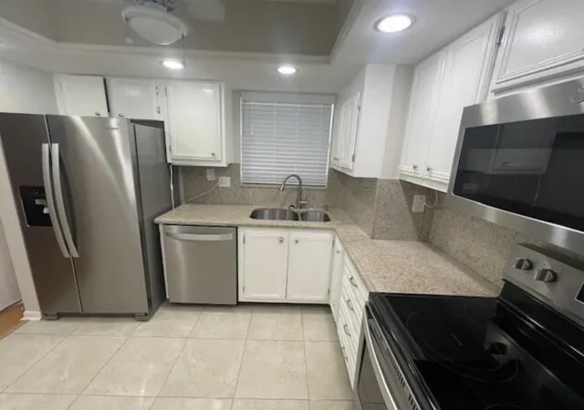 705-lori-dr-dr-216-palm-springs-fl-33461/hzid_64237f01