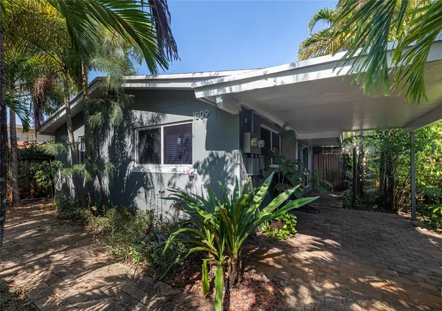 1009-ne-23rd-dr-1013-ne-23-dr-wilton-manors-fl-33305/hzid_8ed84920