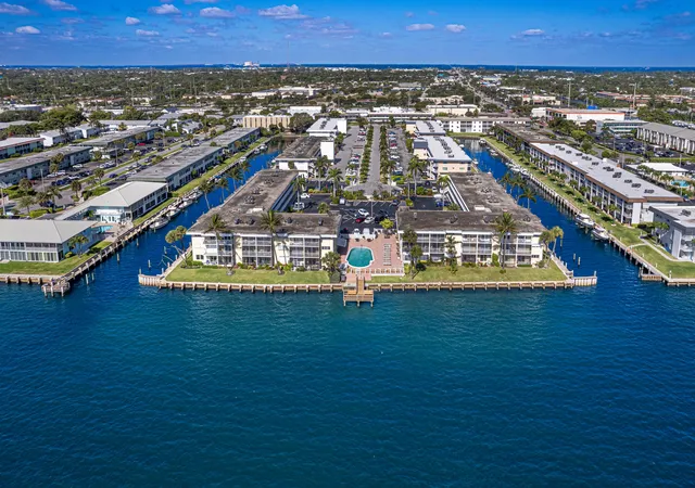 101-doolen-ct-207-north-palm-beach-fl-33408/hzid_6103a0b1