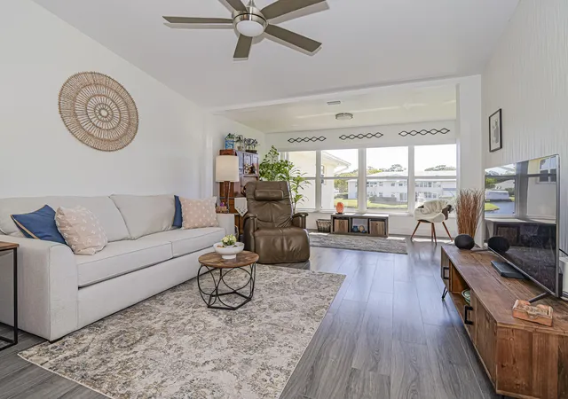 675-w-lake-jasmine-cir-206-vero-beach-fl-32962/hzid_9fede0e5