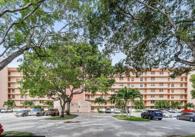 14623-bonaire-blvd-605-delray-beach-fl-33446/hzid_8f4760bb