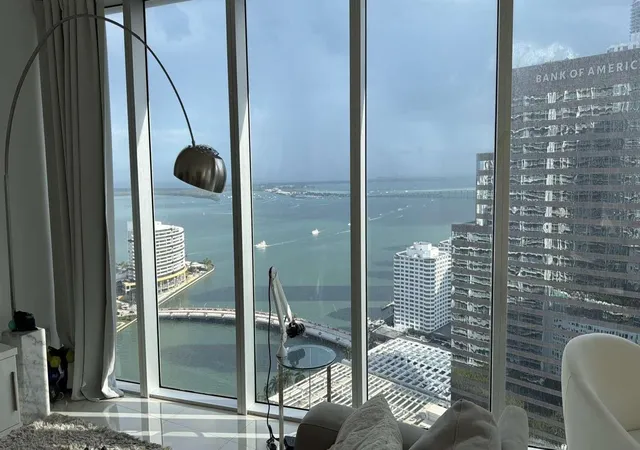 485-brickell-ave-3608-miami-fl-33131/hzid_02708af1
