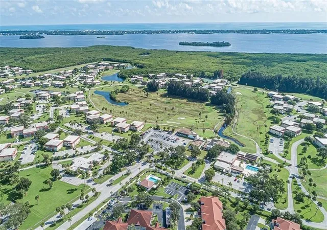 106-spring-lake-ct-201-vero-beach-fl-32962/hzid_319809c5