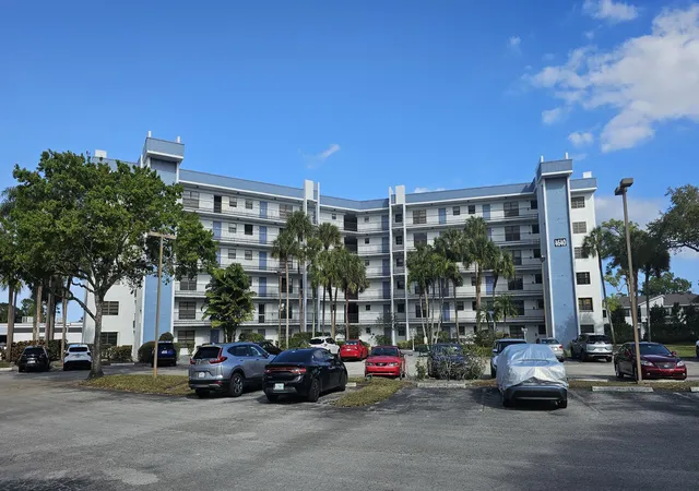 4640-lucerne-lakes-blvd-w-303-lake-worth-fl-33467/hzid_70c2e4ea