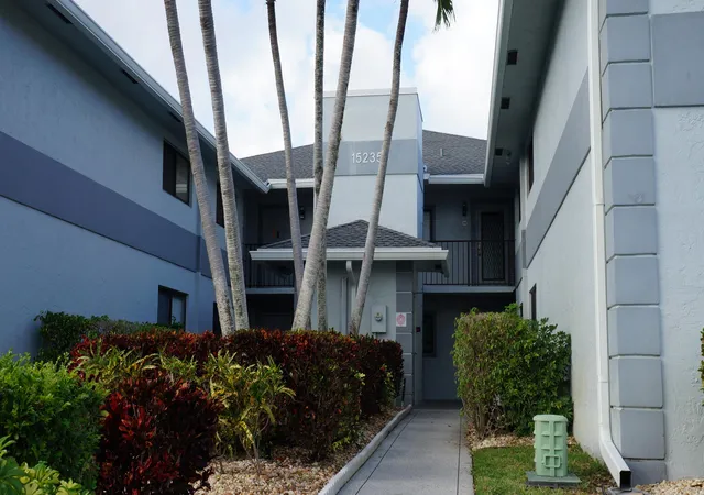 15235-lakes-of-delray-blvd-308-delray-beach-fl-33484/hzid_db846548