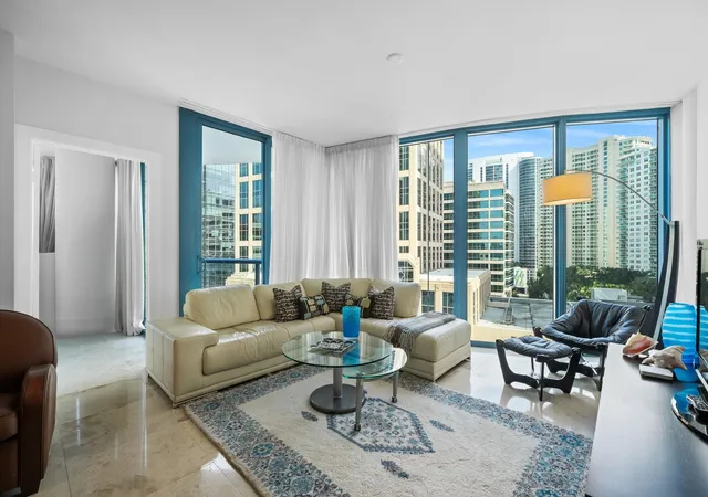 333-las-olas-wy-1508-fort-lauderdale-fl-33301/hzid_7a0c7723