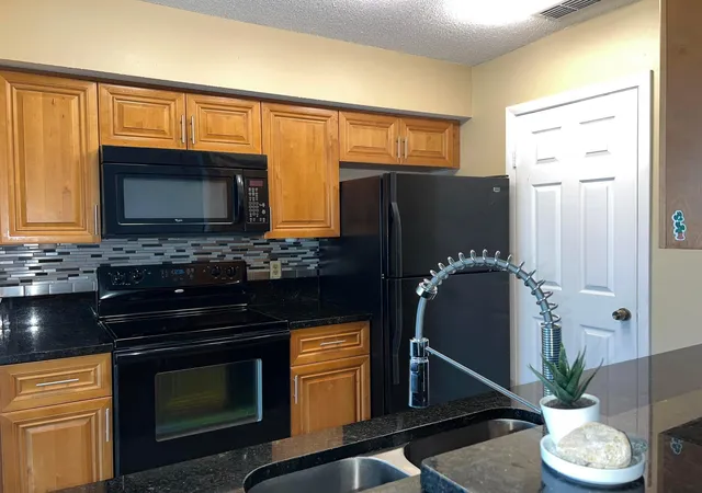 815-w-boynton-beach-blvd-7-205-boynton-beach-fl-33426/hzid_2066286a