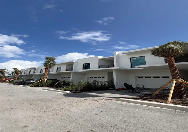 2511-pierce-st-3-hollywood-fl-33020/hzid_b7632750