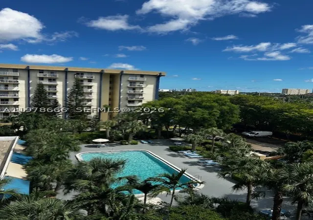 801-nw-47th-ave-717w-miami-fl-33126/hzid_8aad282f