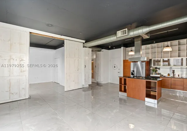 10-sw-south-river-dr-715-miami-fl-33130/hzid_46d710a6
