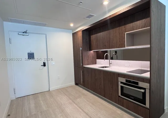 1611-sw-2nd-av-306-miami-fl-33129/hzid_58a6ecc1