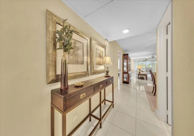804-cypress-grove-ln-302-pompano-beach-fl-33069/hzid_cd284065