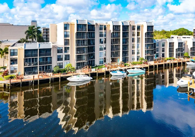 6-royal-palm-wy-605-boca-raton-fl-33432/hzid_5b341bf4