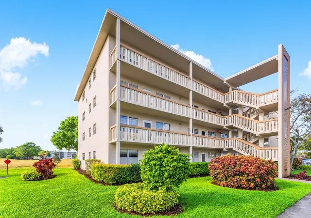 2016-ventnor-crescent-g-deerfield-beach-fl-33442/hzid_c352db52