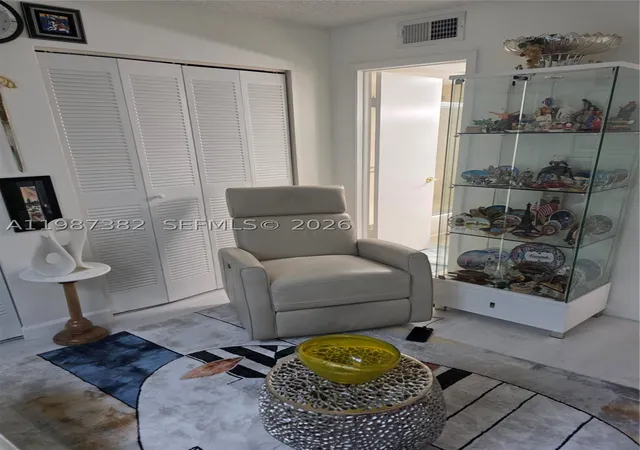 11800-sw-18th-st-327-4-miami-fl-33175/hzid_98921163
