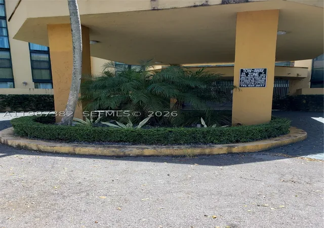 11800-sw-18th-st-327-4-miami-fl-33175/hzid_98921163