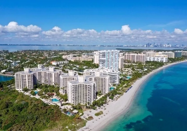 1111-crandon-blvd-c902-key-biscayne-fl-33149/hzid_48258c52