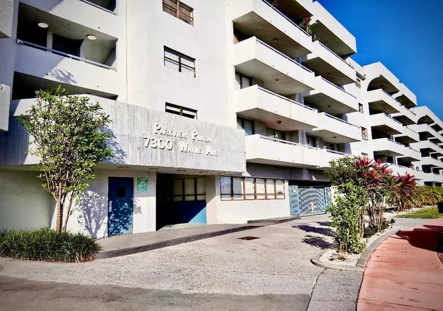 7300-wayne-ave-213-miami-beach-fl-33141/hzid_202feb51