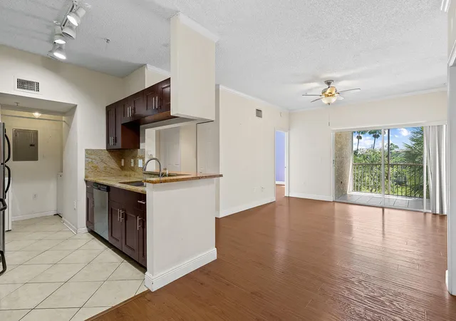 11661-w-atlantic-blvd-1034-coral-springs-fl-33071/hzid_d0b197a7