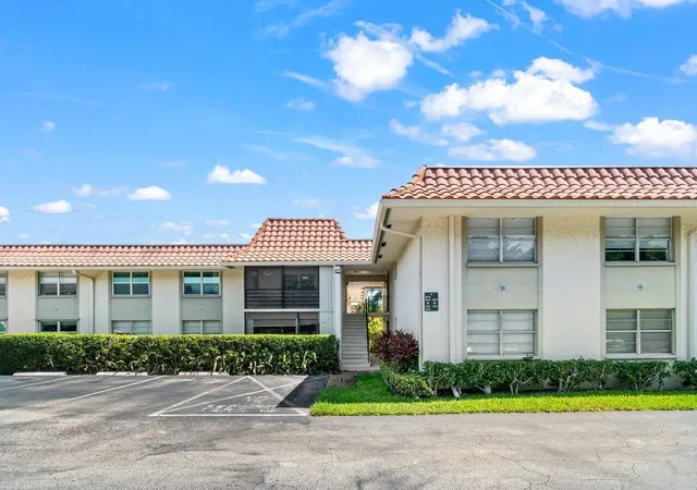 1124-nw-13th-st-204a-boca-raton-fl-33486/hzid_68db0454