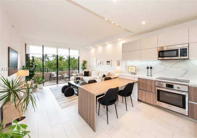 151-crandon-blvd-241-key-biscayne-fl-33149/hzid_5771a2f7