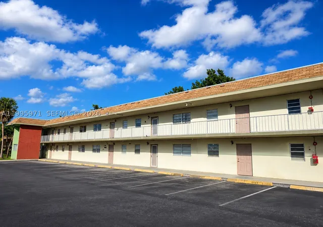 609-s-state-road-7-2d-margate-fl-33068/hzid_3b264ca0