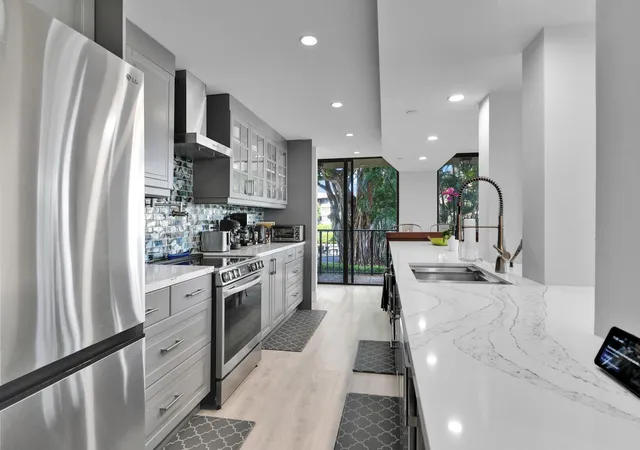 859-jeffery-st-202-boca-raton-fl-33487/hzid_05756623