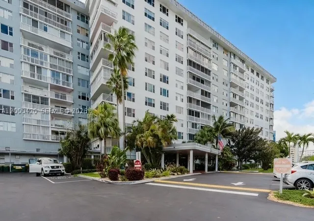 3800-hillcrest-dr-411-hollywood-fl-33021/hzid_1ea1607a