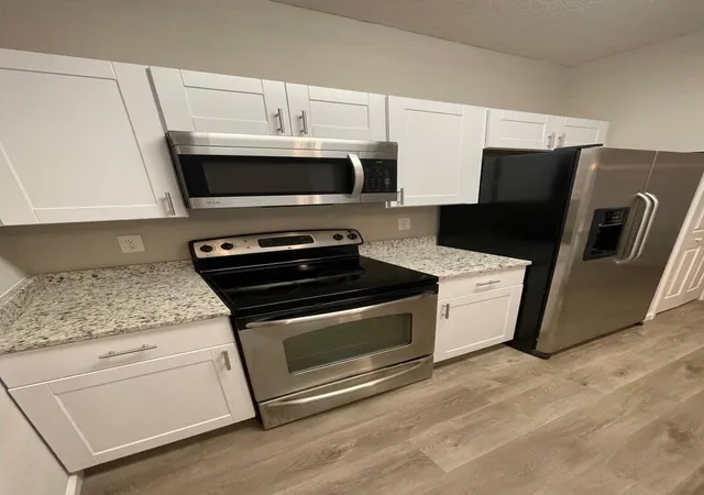 4998-key-lime-dr-105-jacksonville-fl-32256/hzid_ac34819e