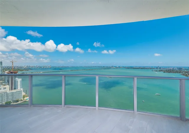 488-ne-18th-st-4515-miami-fl-33132/hzid_fac65720