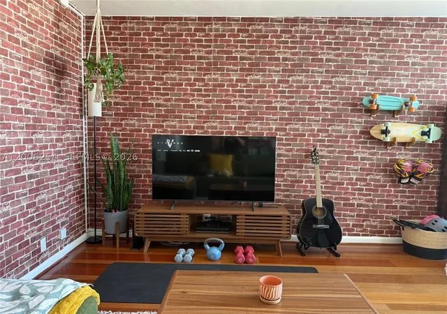 1000-west-ave-1105-miami-beach-fl-33139/hzid_ce1f5041
